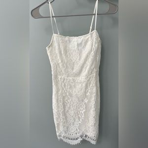 White Lulus dress